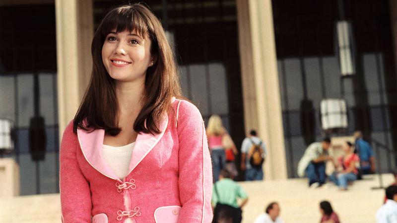 Don’t let the smile fool you, Mary Elizabeth Winstead is the villain of Sky High.